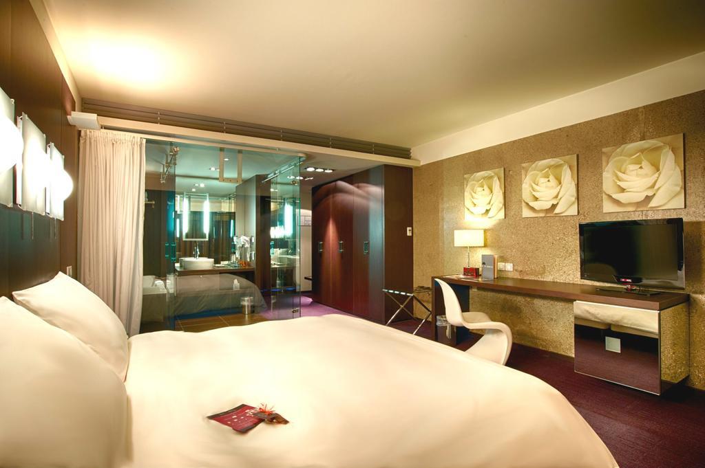 Le Rex Hotel Тарб Экстерьер фото